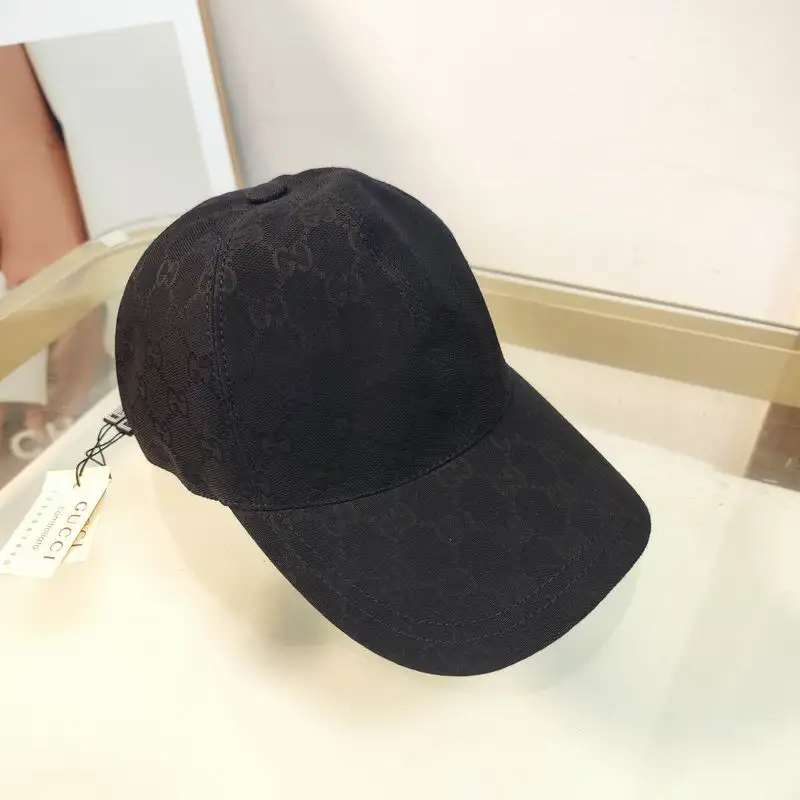 Gucci cap dx63
